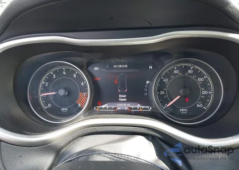 2014 Jeep Cherokee Limited z USA, uszkodzony, nr VIN 1C4PJMDS1EW182021